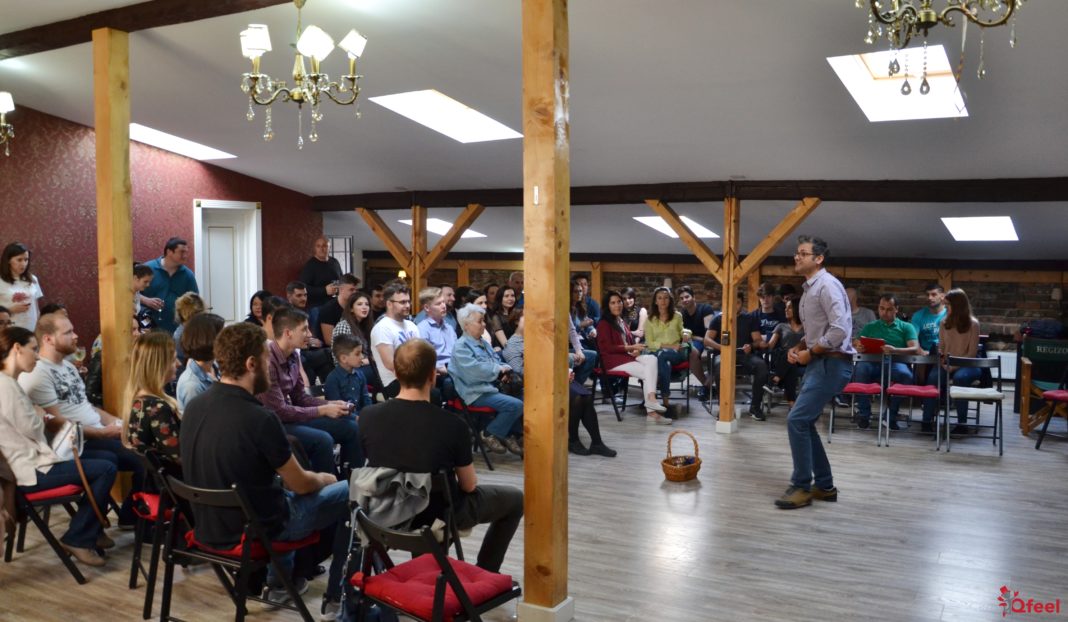 Teatrul e materie opțională încă din clasa a treia