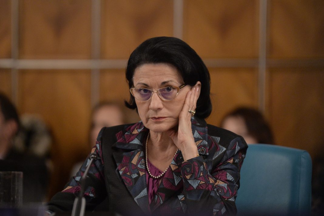 Ecaterina Andronescu
