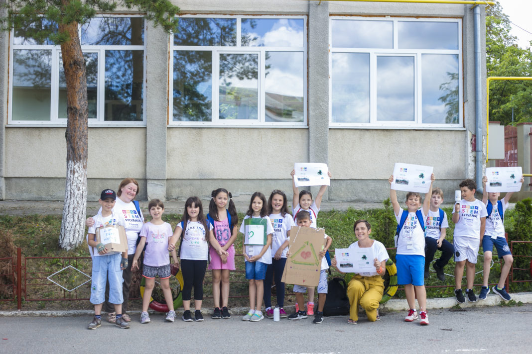 STEMsylvania Școala vară pregătește tinerii viitor