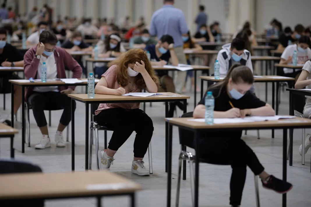 Rezidențiat 2024: Repartiția se desfășoară în timp real, cu 4.082 de locuri disponibile pentru 4.811 candidați la Medicină