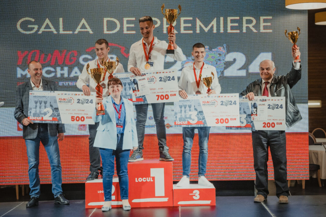 Peste 1000 de elevi s-au înscris deja la Young Car Mechanic România, competiție adresată tinerilor mecanici auto, în desfășurată în parteneriat cu Ministerul Educației