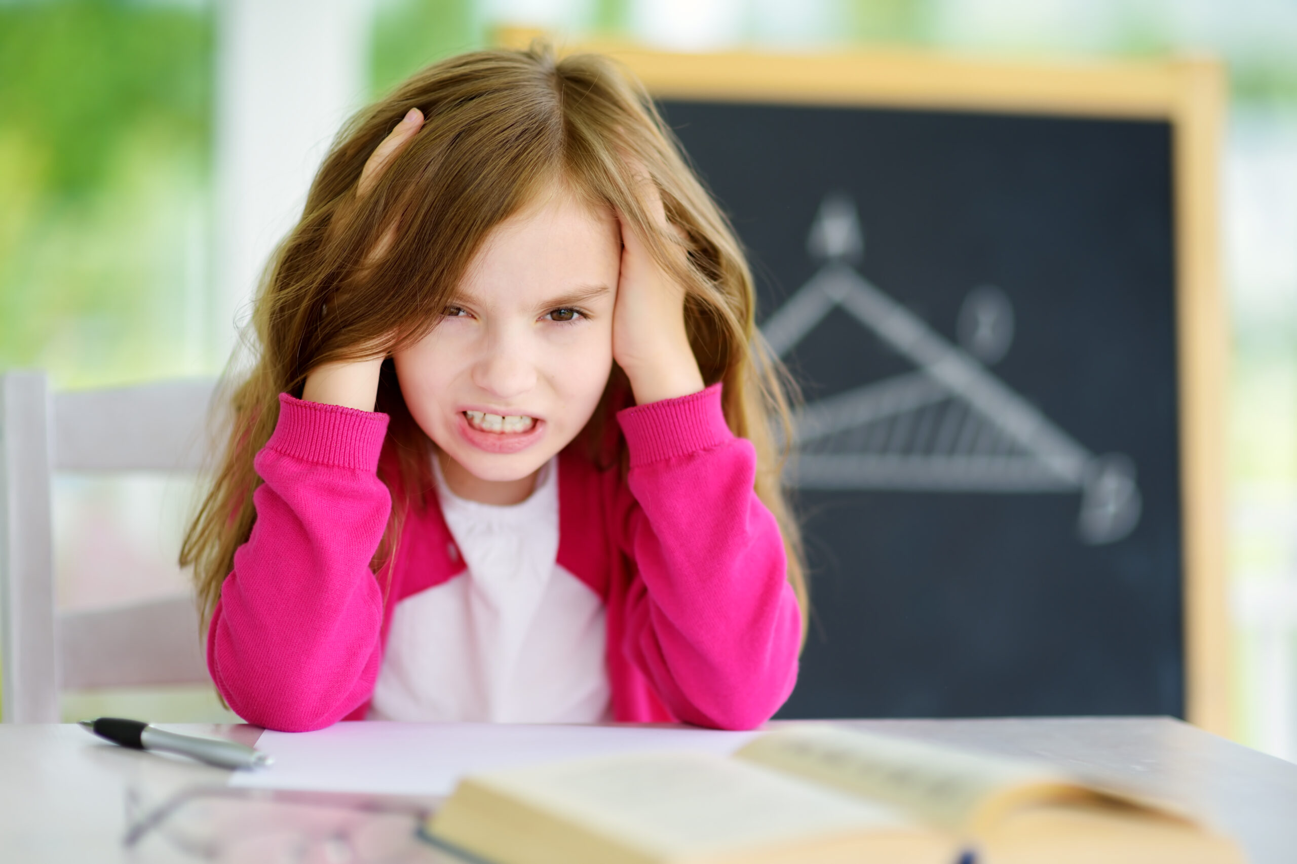 Poza pentru articolul MAI lansează campania „Niciun examen nu merită un copil pierdut”. Mesaj către părinți și profesori: sprijin, dialog și atenție în perioada examenelor