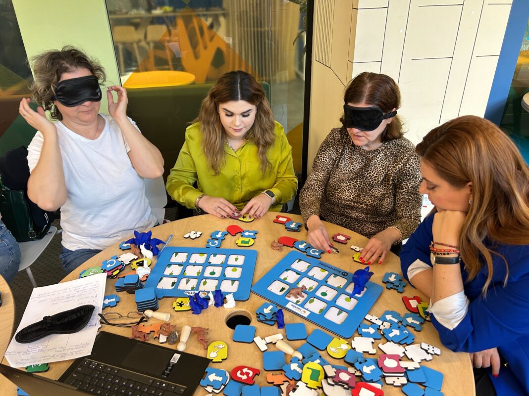 4.500 de cadre didactice participă gratuit până în 2026 la cursuri de cetățenie digitală și cultură democratică în proiectul Incubatorul Civic Digital (ICD)