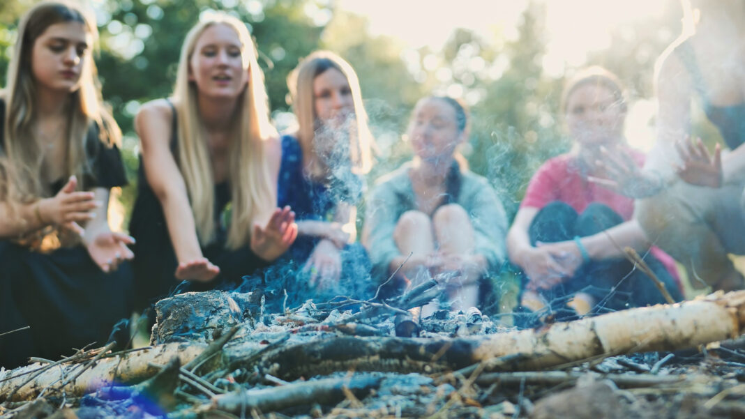 Tabere studențești gratuite la munte, mare și în Delta Dunării în vara 2025. Înscrierile se fac între 5 mai și 2 iunie