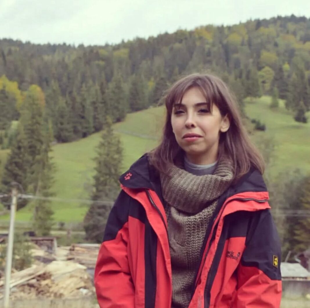 Alina Biz, profesoara de Biologie