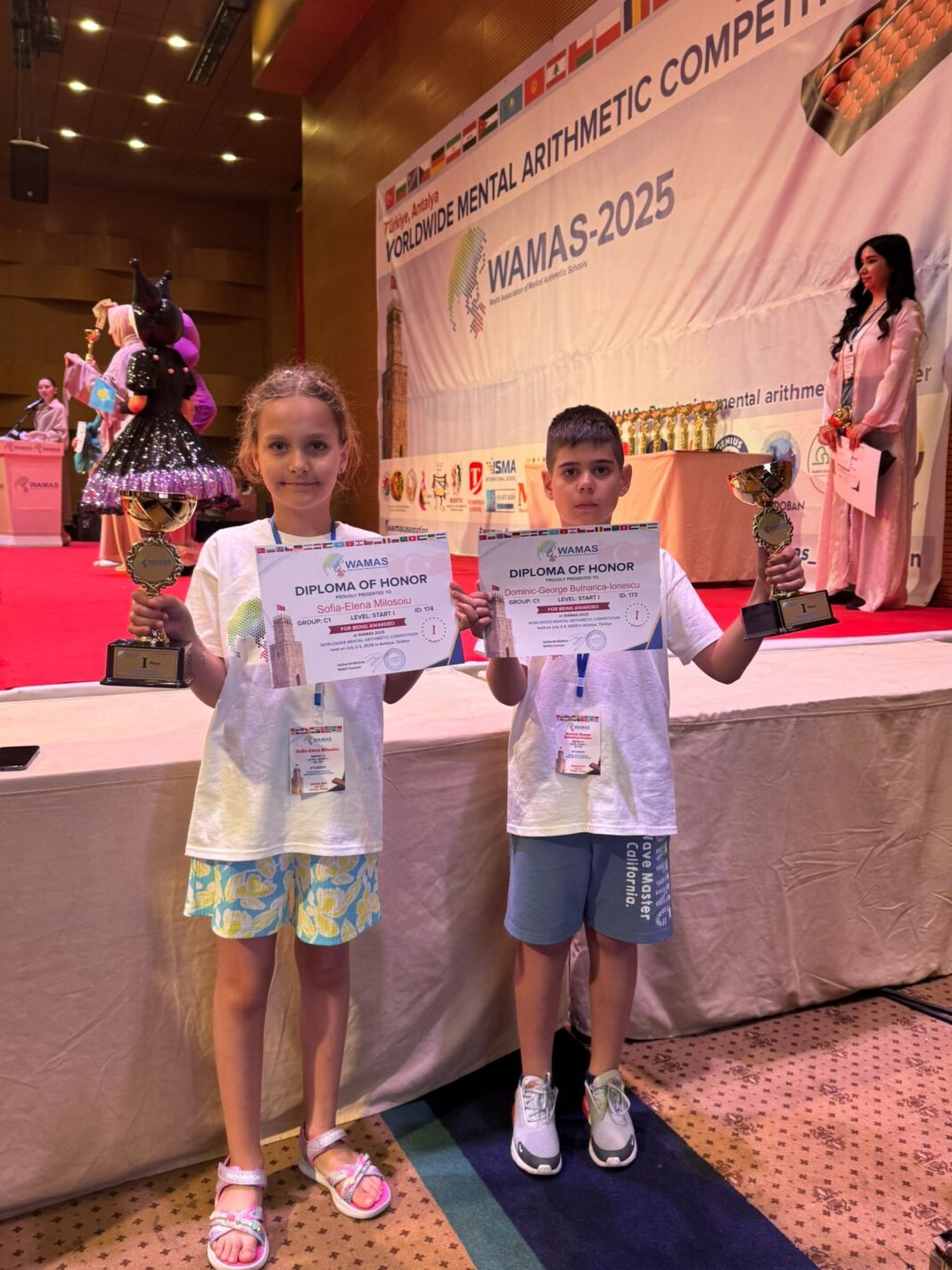 2 copii români au obținut, în premieră, locul 1 la Olimpiada Mondială de Abac WAMAS!