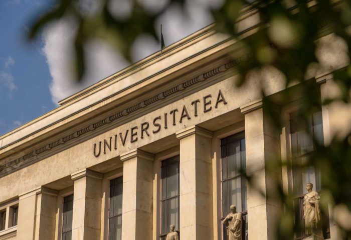 Universitatea din București lansează descopeRO, platforma care aduce cercetarea mai aproape de societate