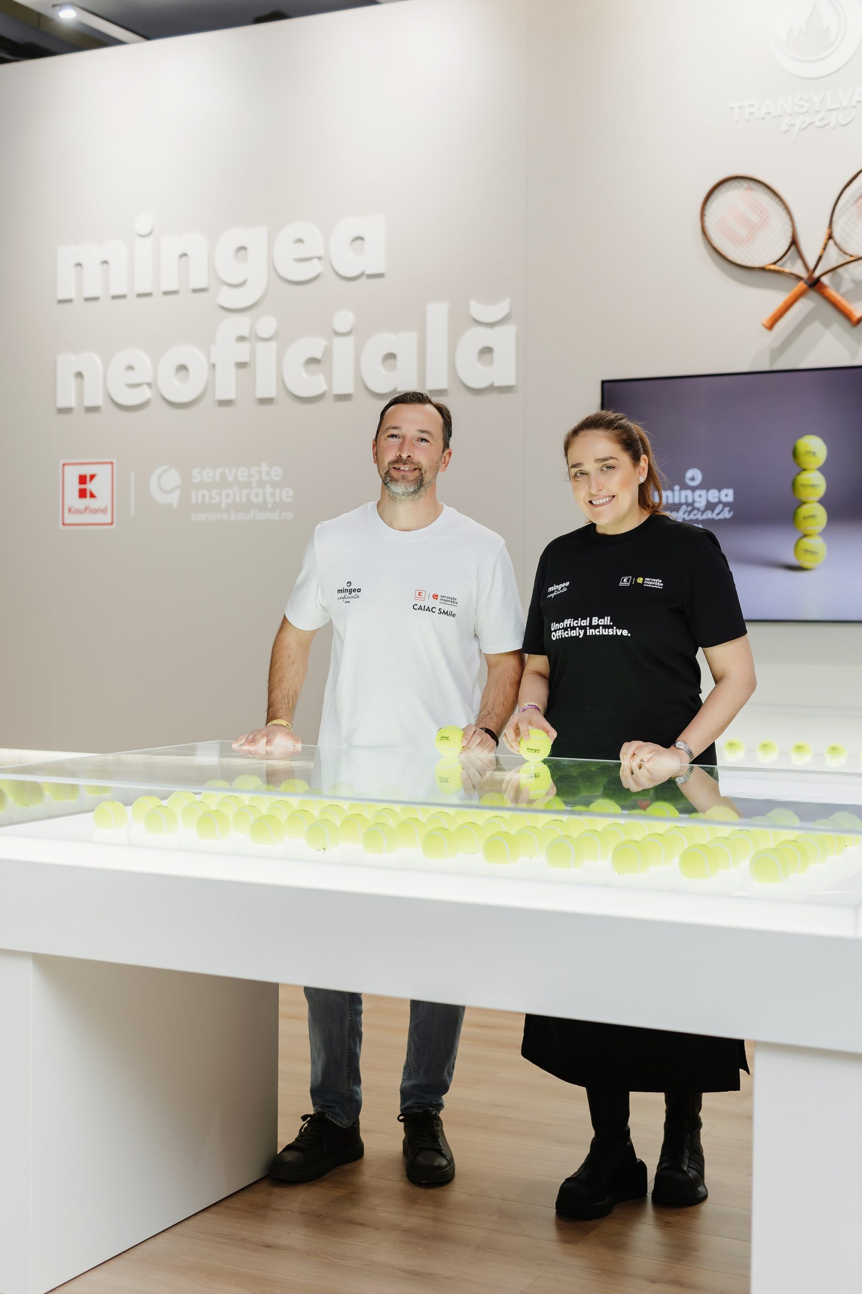 Poza pentru articolul CEO-ul Kaufland coboară pe pârtie alături de persoane cu dizabilități: integrare prin sport și voluntariat