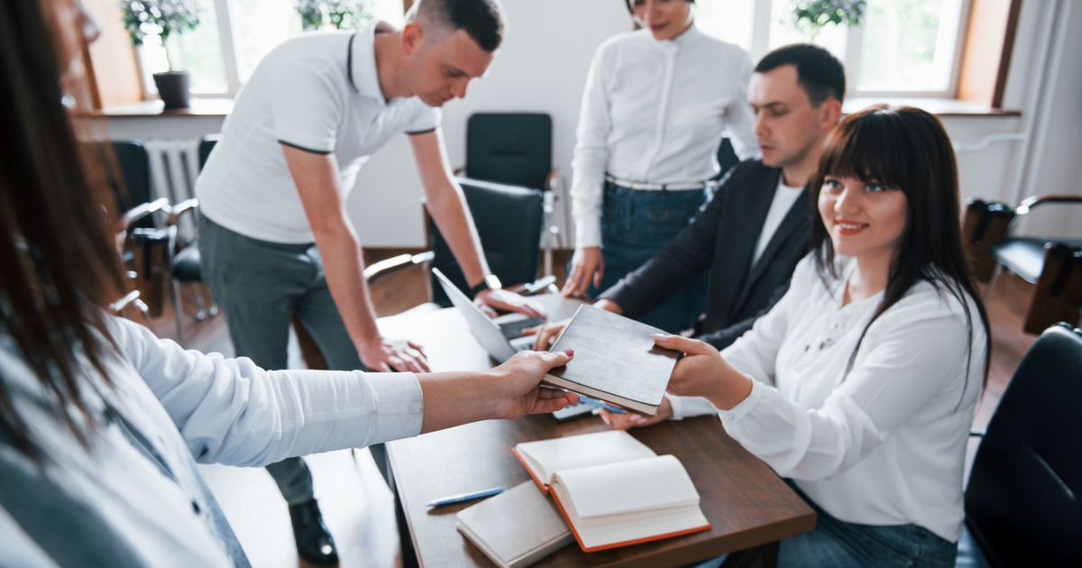 Poza pentru articolul Gradația de merit 2026: ultima zi pentru depunerea dosarelor în școli. Profesorii pot primi un bonus salarial de 25%