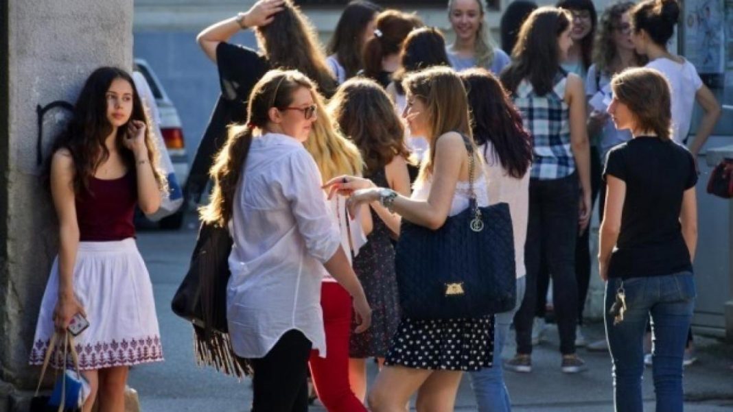 Etapa a doua de admitere la liceu 2026: când se face repartizarea Etapa a doua de admitere la liceu 2026: când se face repartizarea